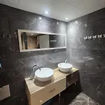 Hostal Hakuna Matata